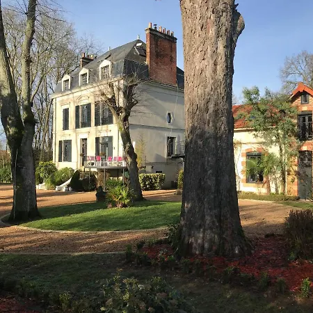 Domaine De La Belvaudiere * Saint Pavace