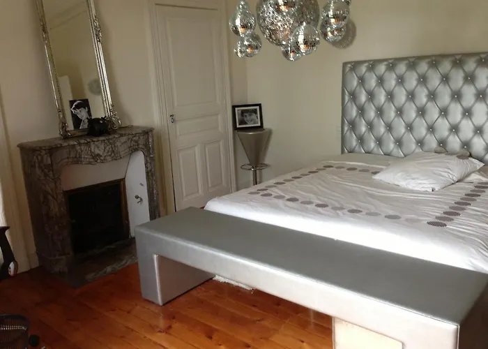 Vila Domaine De La Belvaudiere Saint Pavace